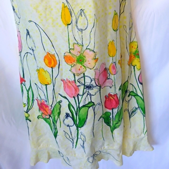 WEEKEND CLOTHESLINE Yellow Sleeveless floral motif 100% Rayon - Picture 3 of 8